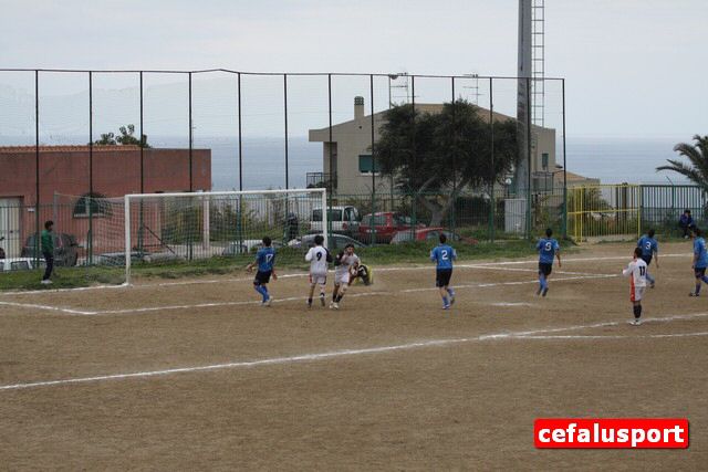 110212_sport 300_tn.jpg